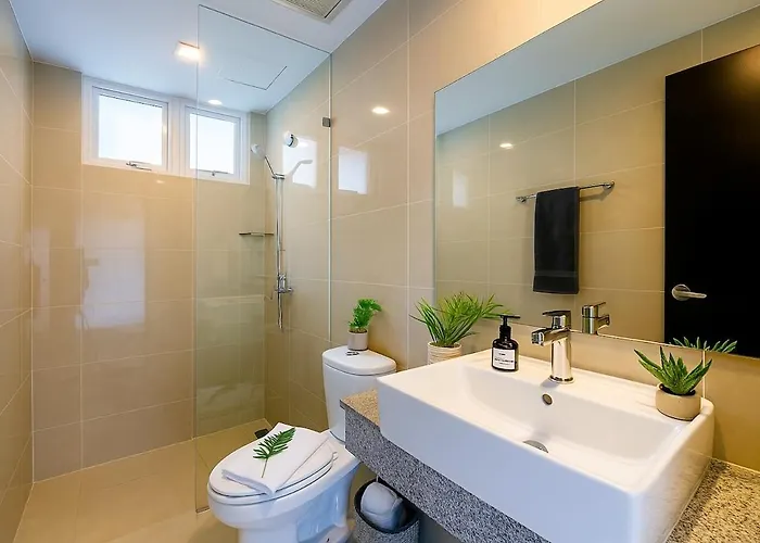 Apartment Elegant And Modern 3br Penthouse In Uptown Bgc