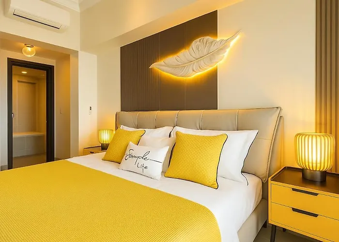 Apartment Elegant And Modern 3br Penthouse In Uptown Bgc *