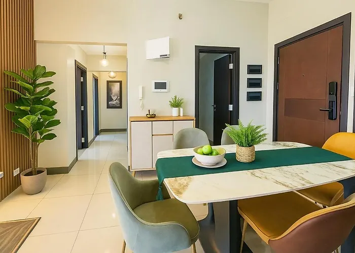 Apartment Elegant And Modern 3br Penthouse In Uptown Bgc *