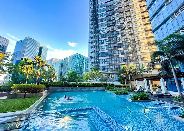 Elegant And Modern 3br Penthouse In Uptown Bgc *